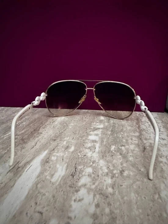 Gucci Aviator Sunglasses with Brown Gradient Lenses - Women’s Accessories - Picture 5 of 7